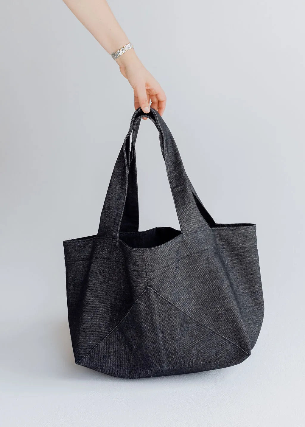 The KIKI Weekender Bag